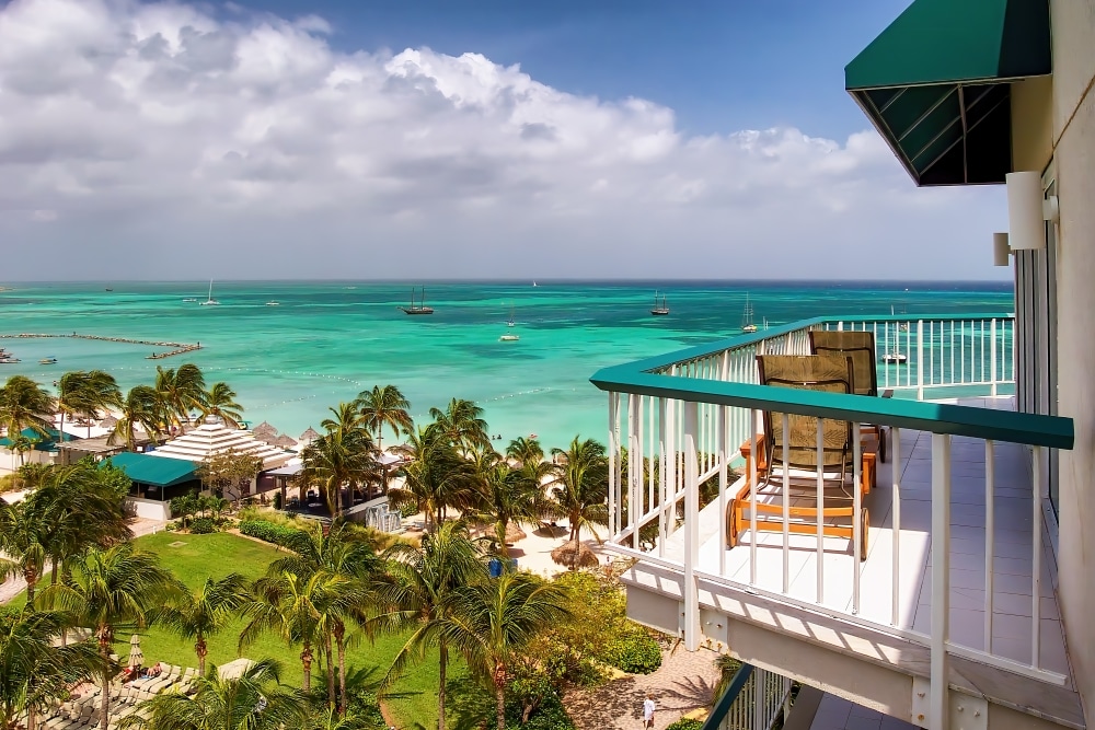 luxury accommodation with sea view in aruba