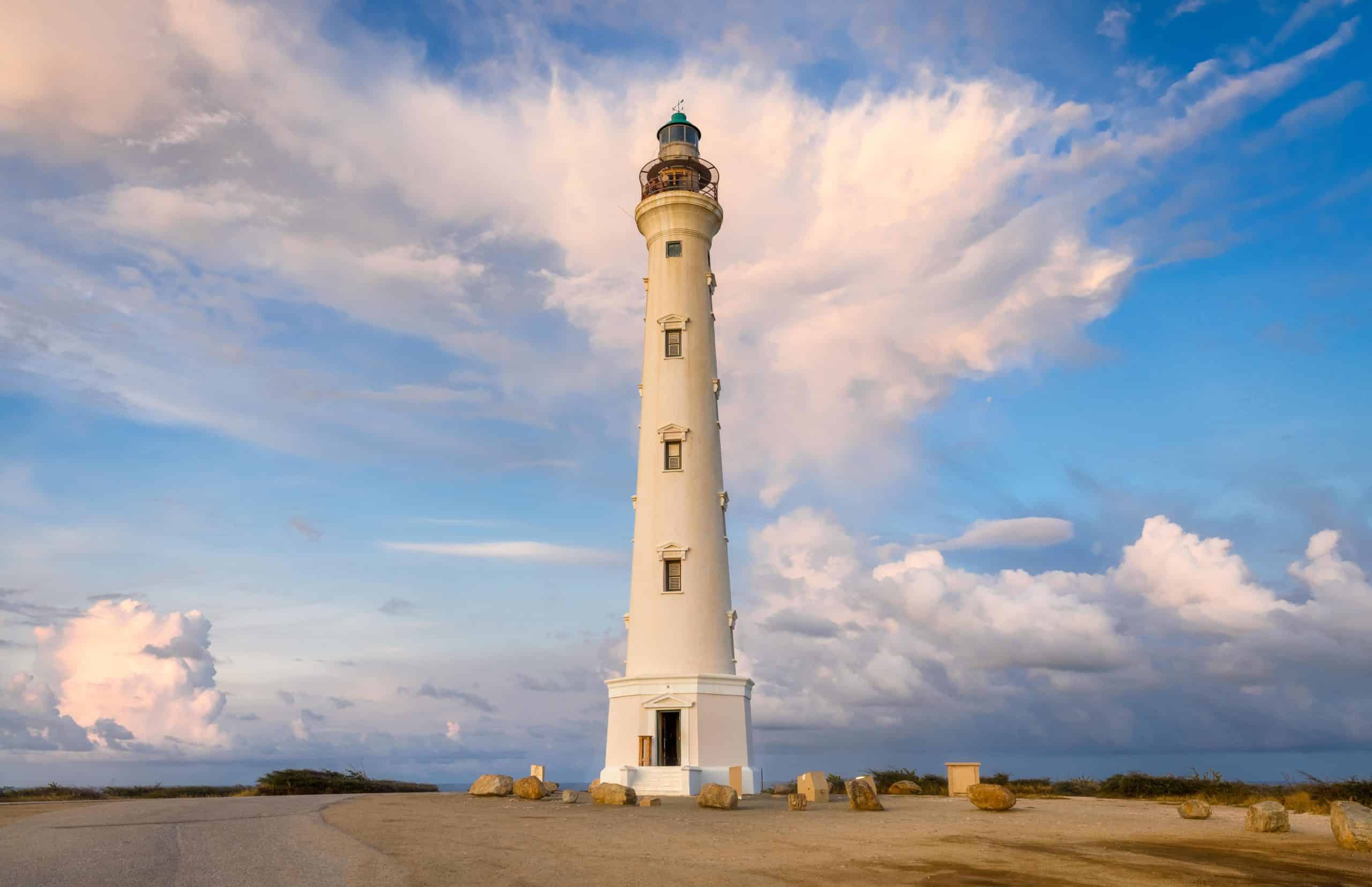lighthouse in aruba