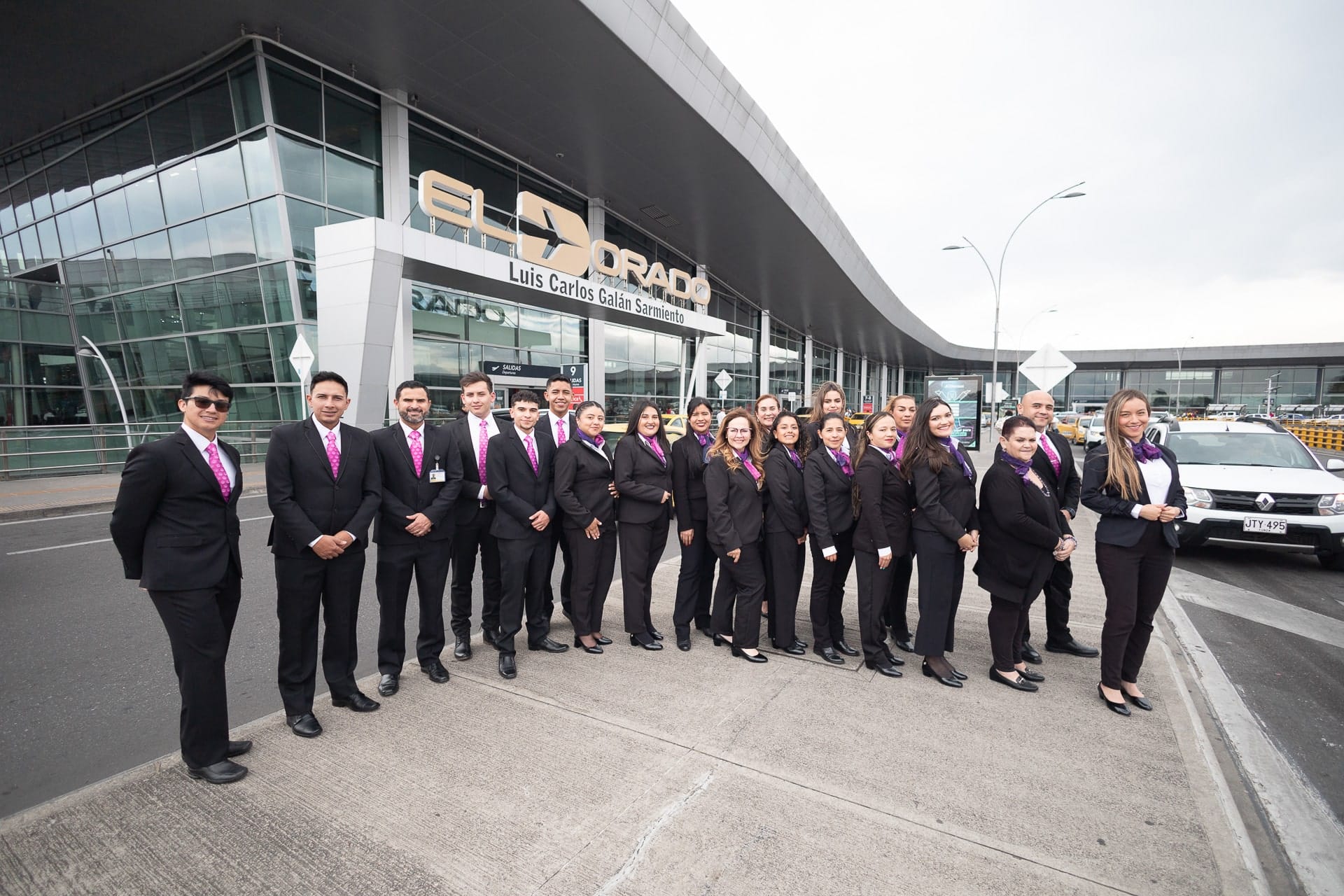 Host for VIP airport services at el dorado airport